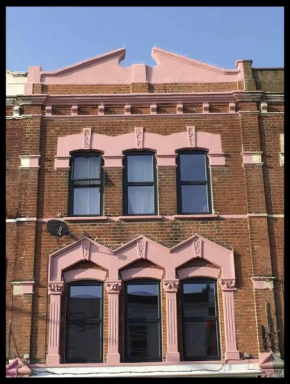 Fabulous Spacious Stylish Private Home Stay in London NW6 with Excellent transport links to centre, hosted by female currently taking bookings for females & couples only, suitable for holidays, study,